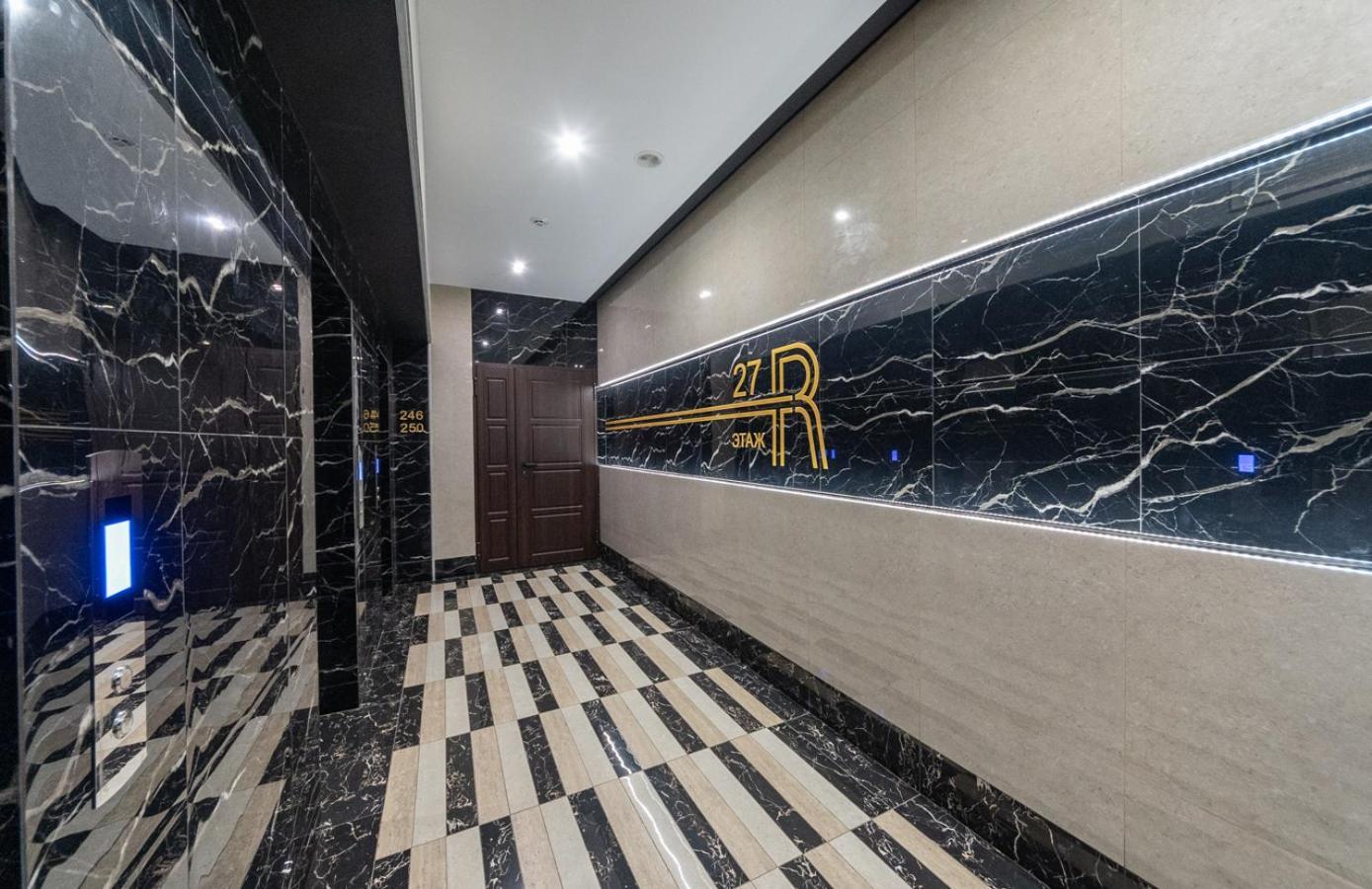 Royal Tower Residence Big Vip Apartment In Center Floor 27 كييف المظهر الخارجي الصورة