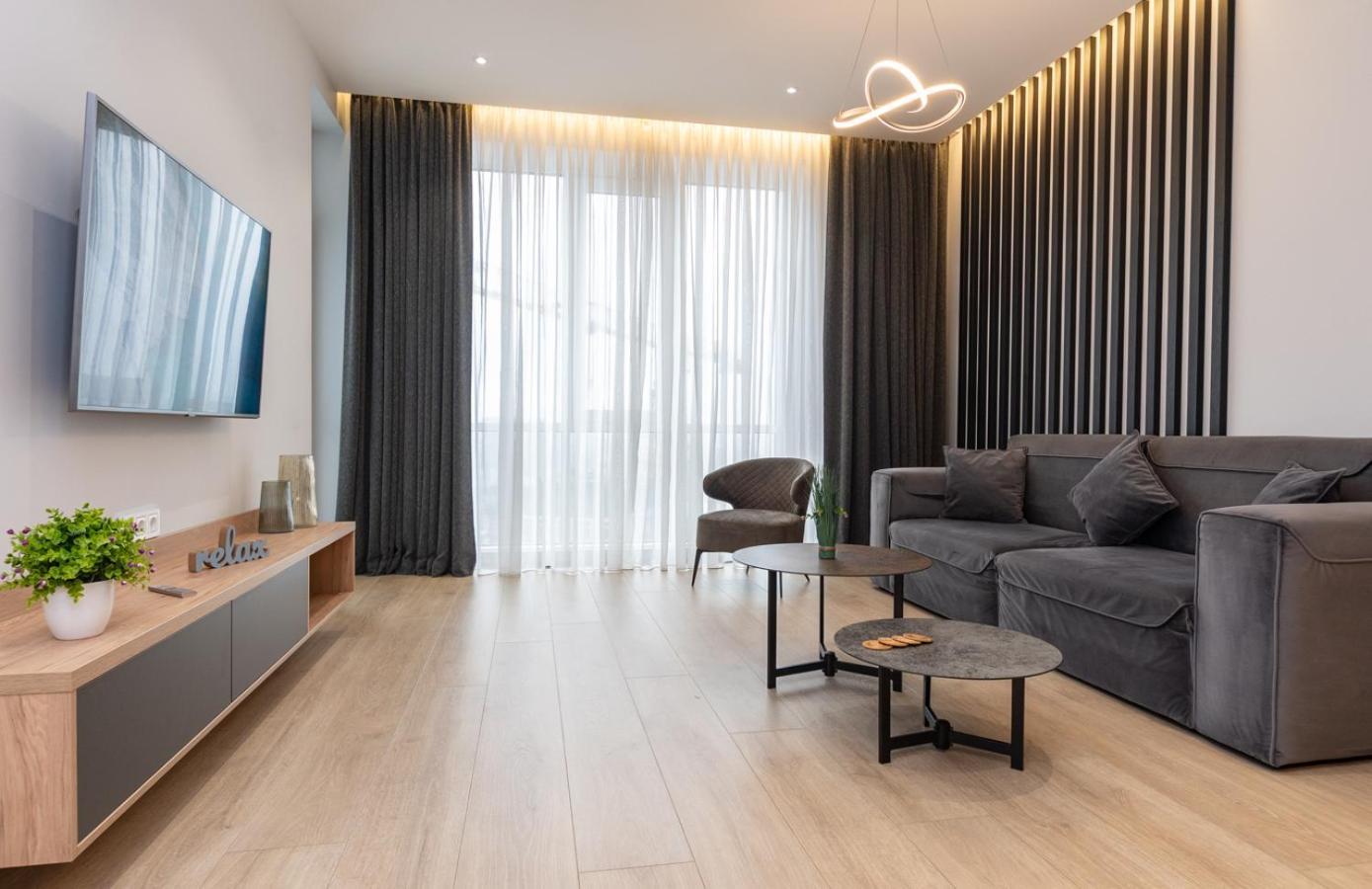 Royal Tower Residence Big Vip Apartment In Center Floor 27 كييف المظهر الخارجي الصورة
