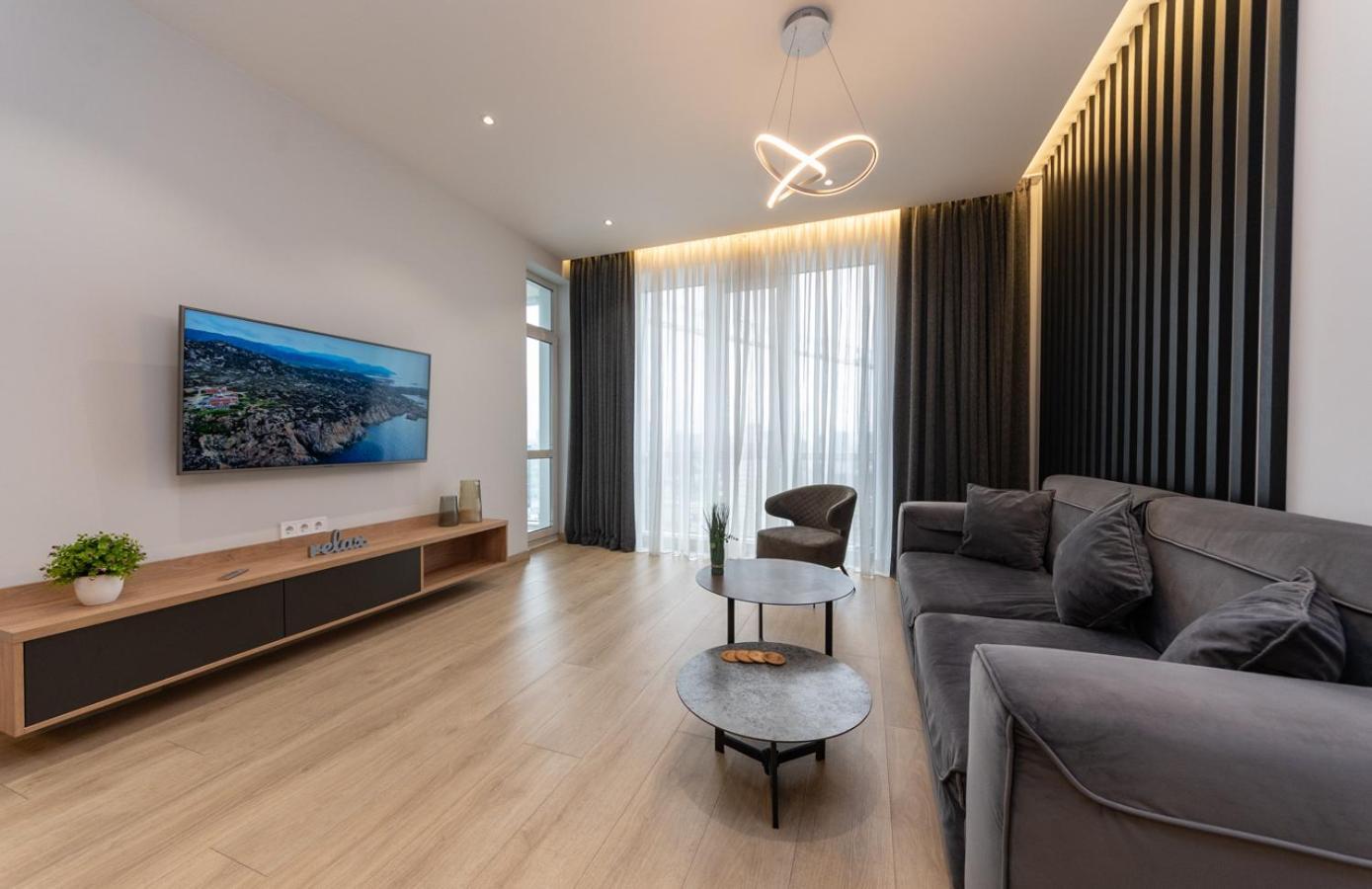 Royal Tower Residence Big Vip Apartment In Center Floor 27 كييف المظهر الخارجي الصورة