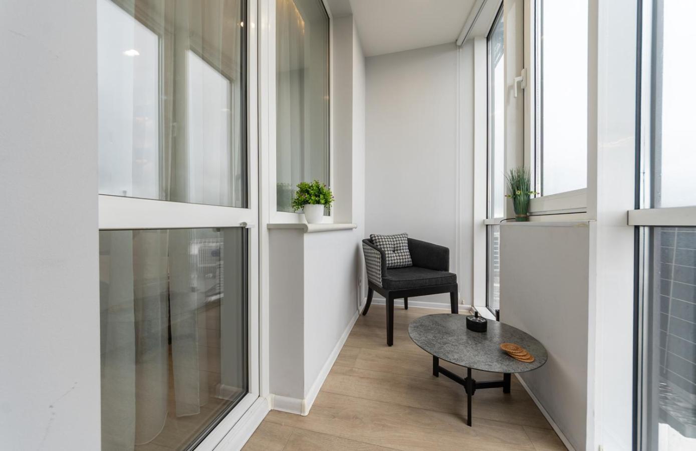 Royal Tower Residence Big Vip Apartment In Center Floor 27 كييف المظهر الخارجي الصورة