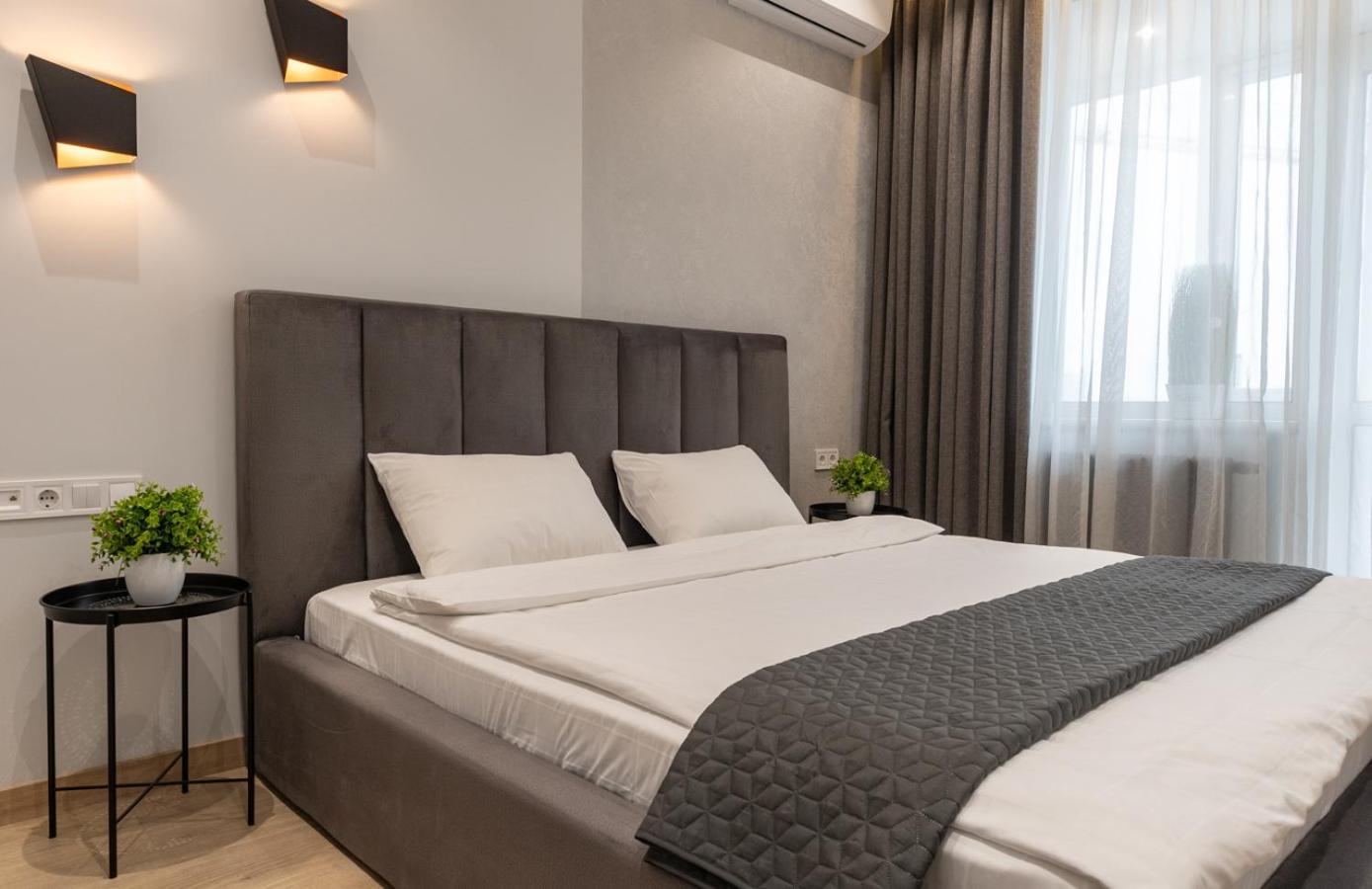 Royal Tower Residence Big Vip Apartment In Center Floor 27 كييف المظهر الخارجي الصورة