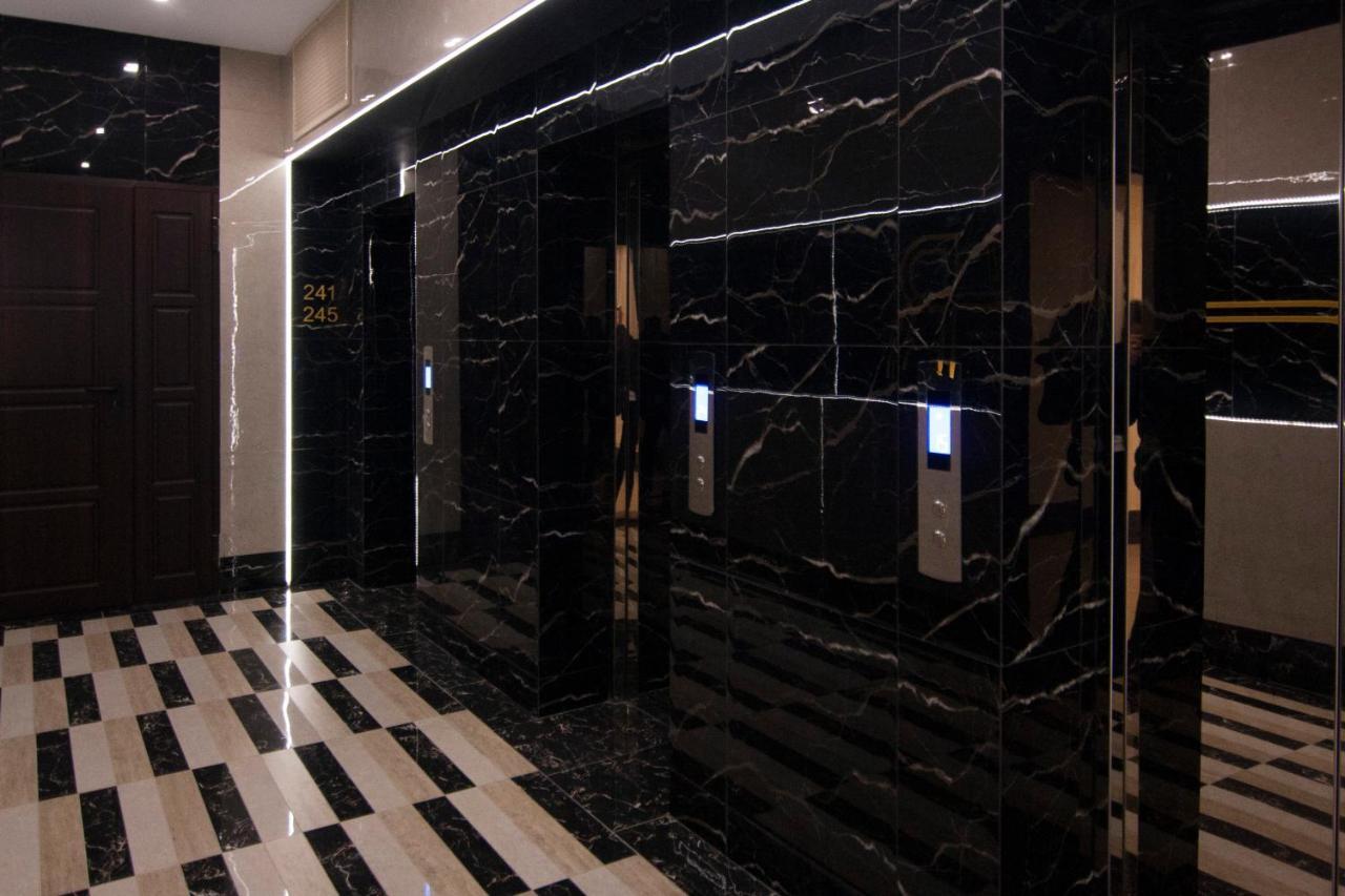 Royal Tower Residence Big Vip Apartment In Center Floor 27 كييف المظهر الخارجي الصورة