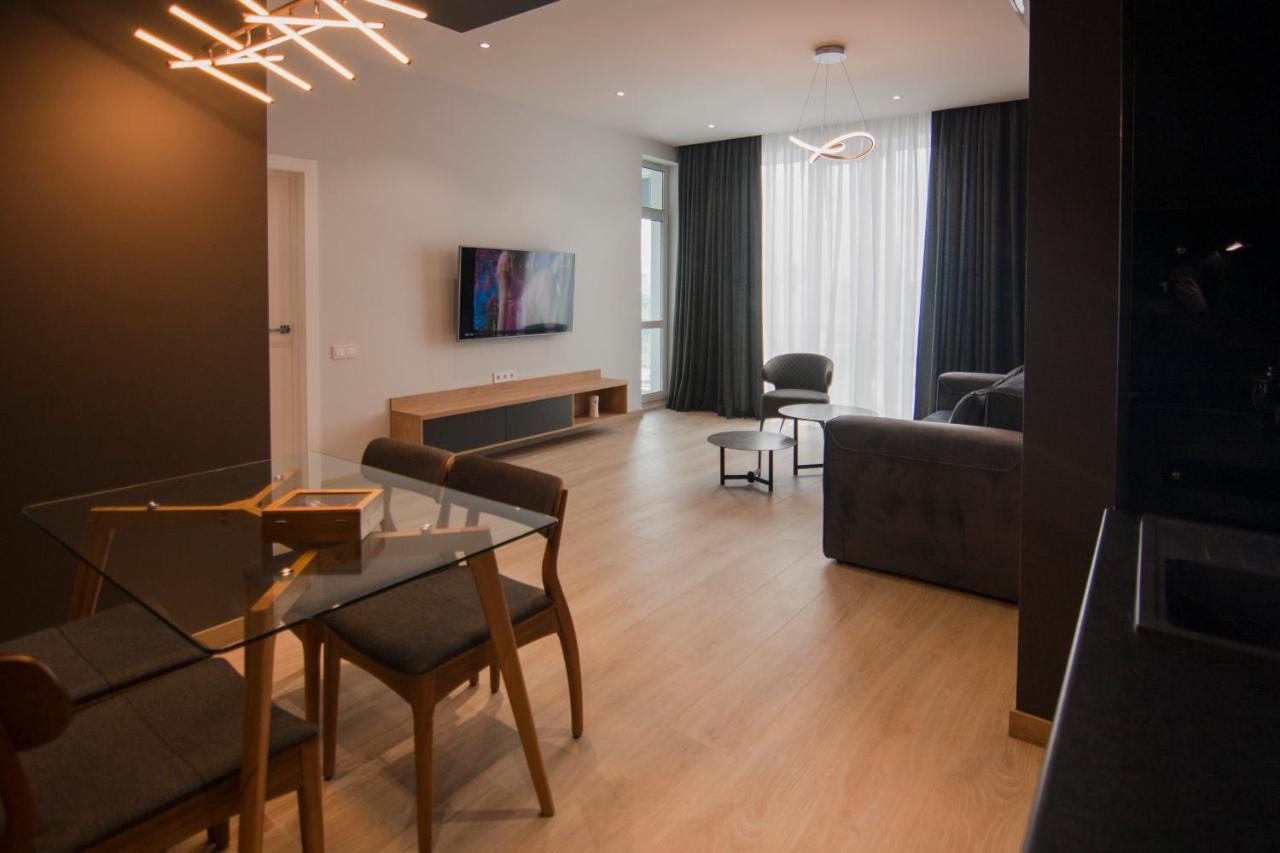 Royal Tower Residence Big Vip Apartment In Center Floor 27 كييف المظهر الخارجي الصورة
