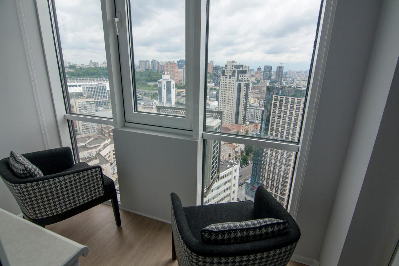 Royal Tower Residence Big Vip Apartment In Center Floor 27 كييف المظهر الخارجي الصورة